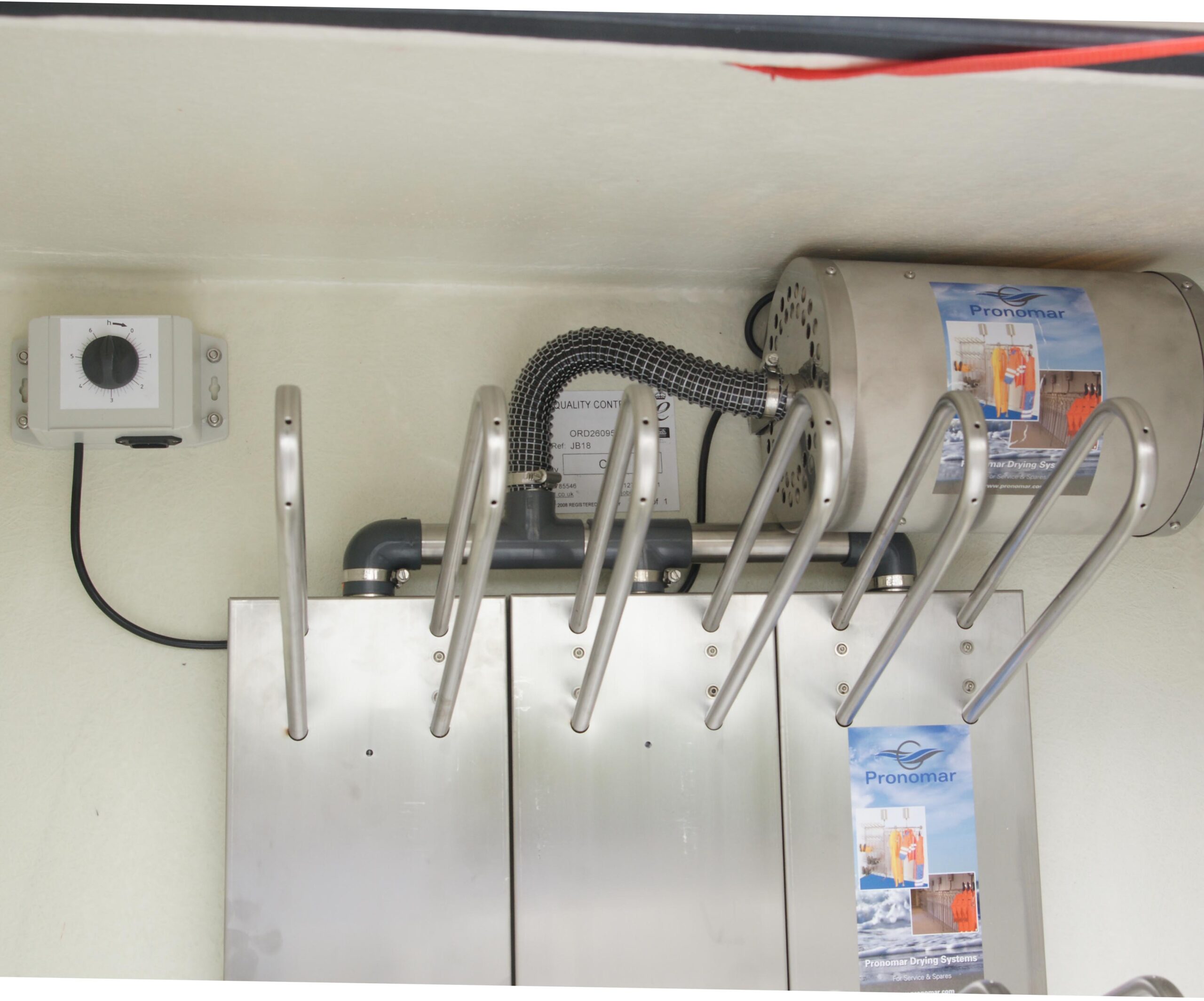 Close up of timer and warm air dryer in a JB18